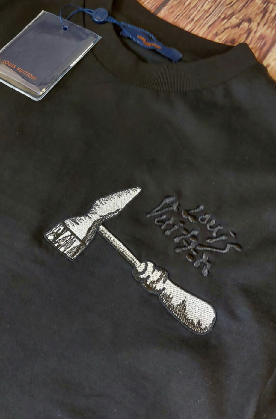 LOUIS VUITTON MULTI TOOLS T-SHIRT – REGULAR FIT – BLACK