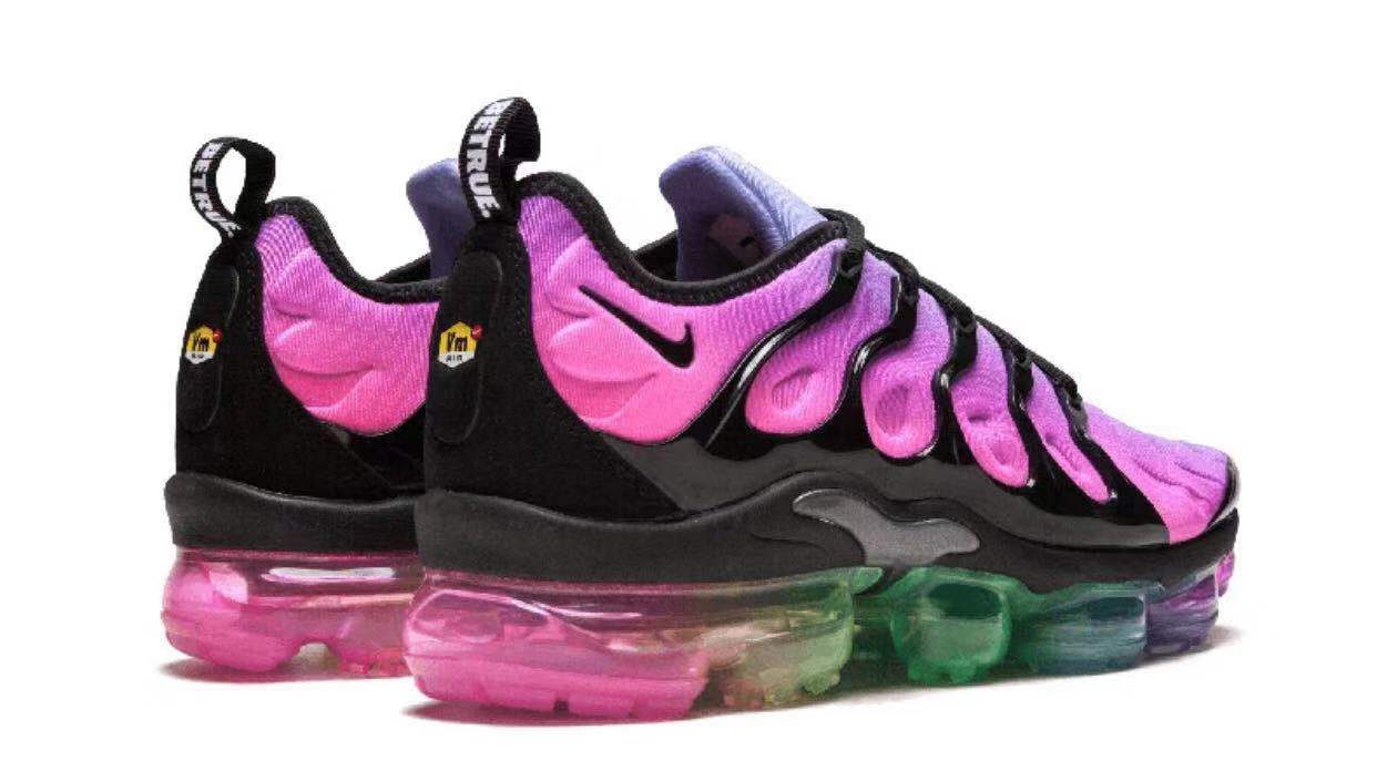 Nike Air Vapor Max Plus 